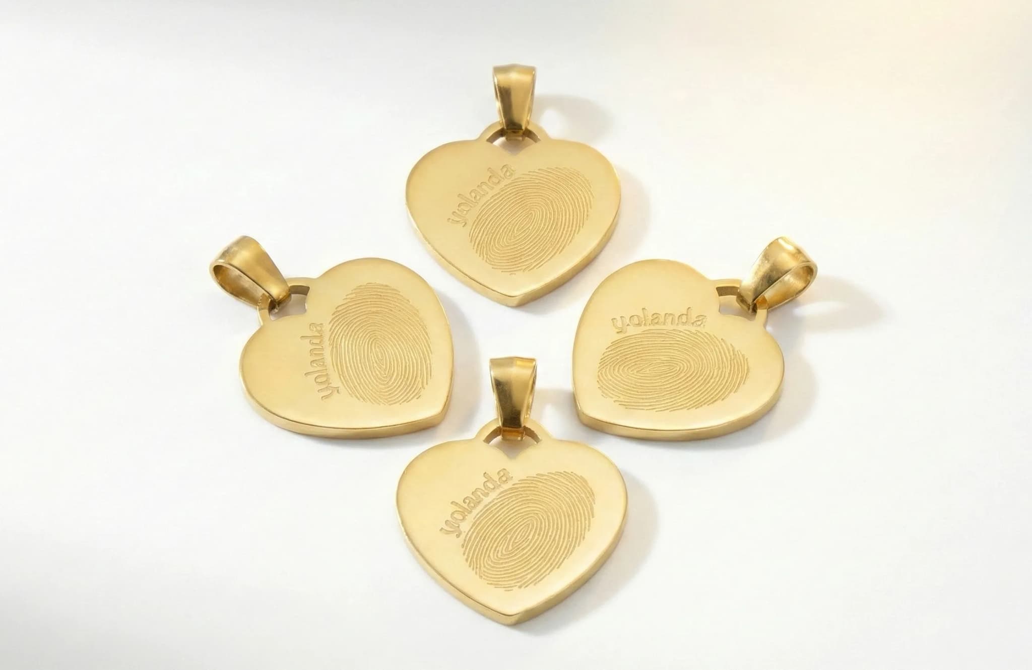 Metal pendant engraving